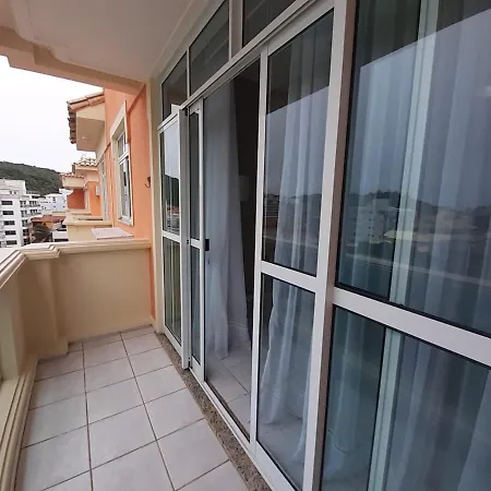 Localizado A 50 M Da Praia, Na Prainha De Arraial Do Cabo-2