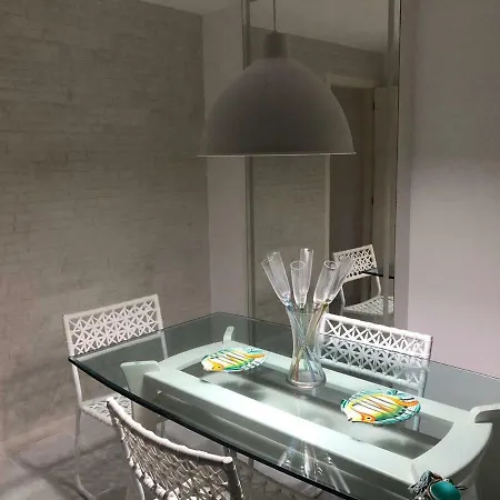 Localizado A 50 M Da Praia, Na Prainha De Arraial Do Cabo-3